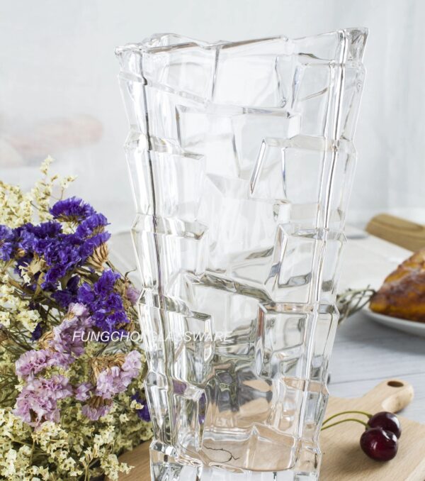 Daisy Vase - Image 7